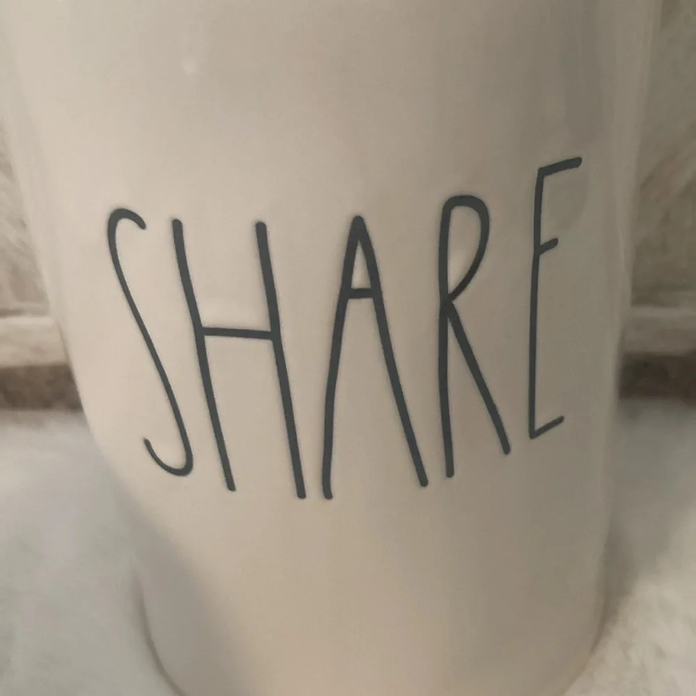 Rae Dunn Share Canister